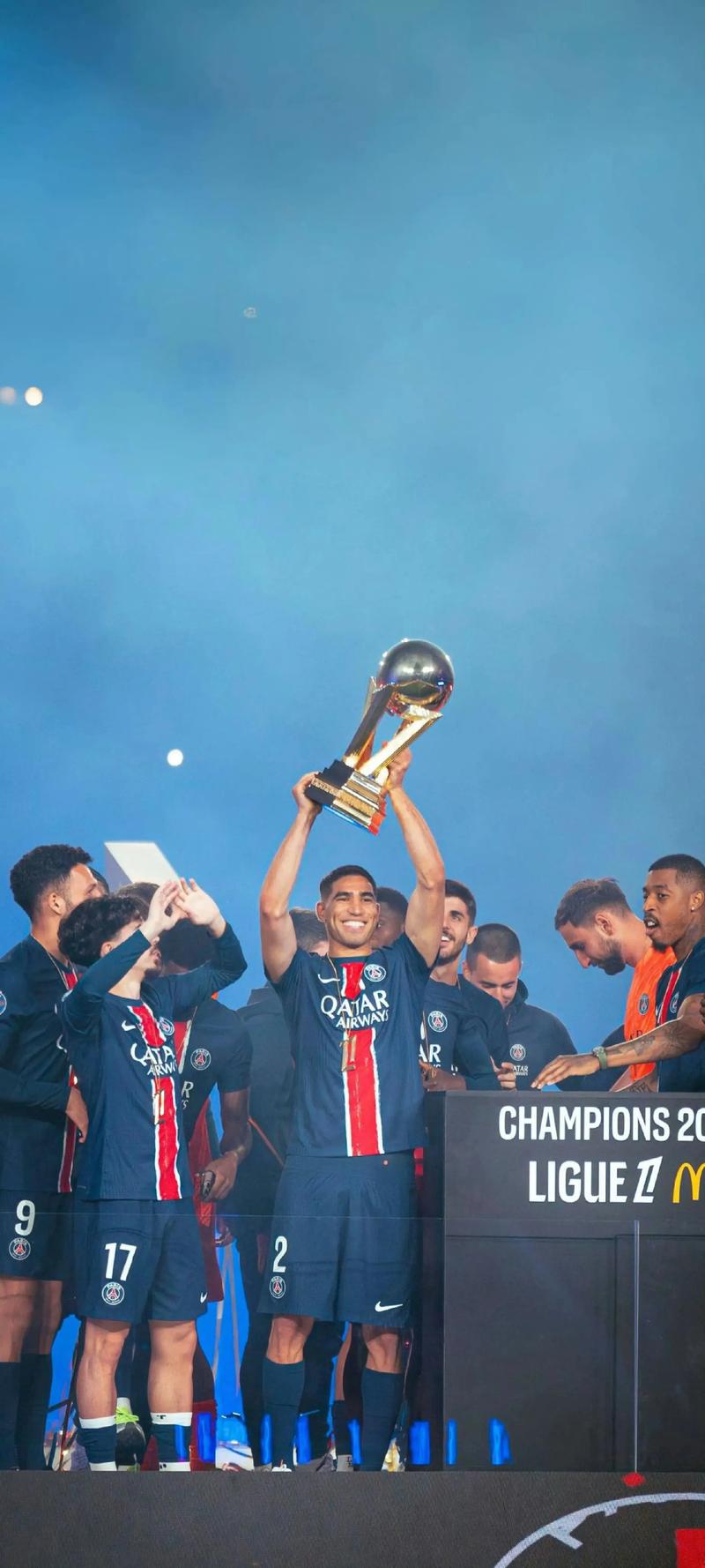 中国U22vs越南U22：拜合拉木、徐彬先发，胡荷韬、贺一然出战