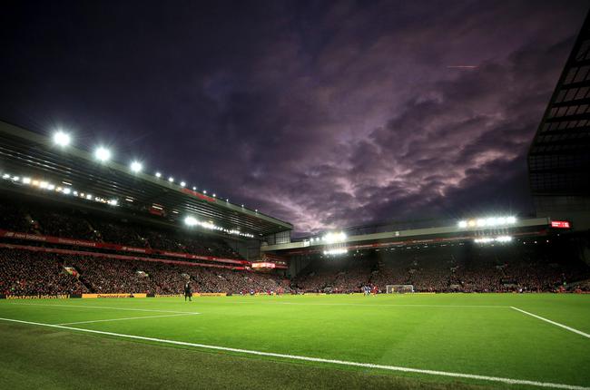 广西女孩超强球技燃爆全场