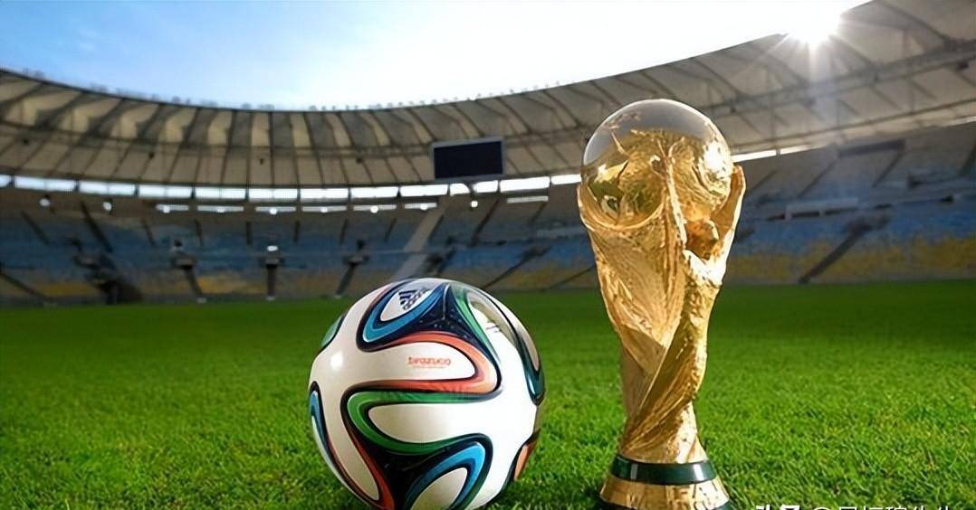 他终于迎来属于自己的夜晚