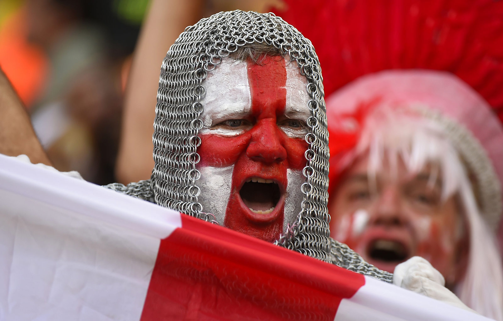 克勒舍：泽特尔属于德国最优秀的门将之一，他有望入选国家队