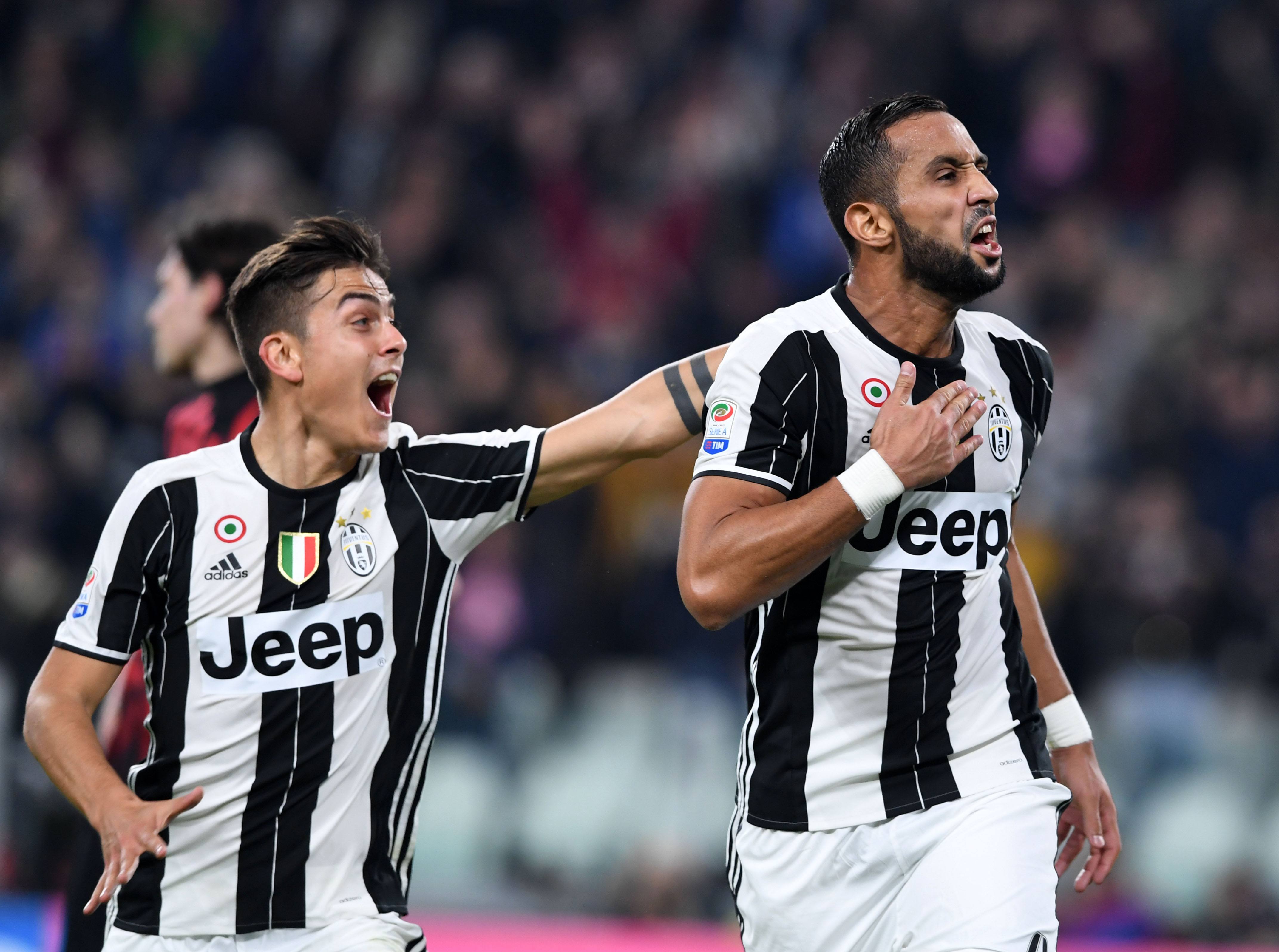 欧冠半场：蒂尔破门，阿尔瓦雷斯扳平，埃因霍温1-1马竞（欧冠半场战报：蒂尔先开纪录，阿尔瓦雷斯扳平，埃因霍温暂1-1马竞）