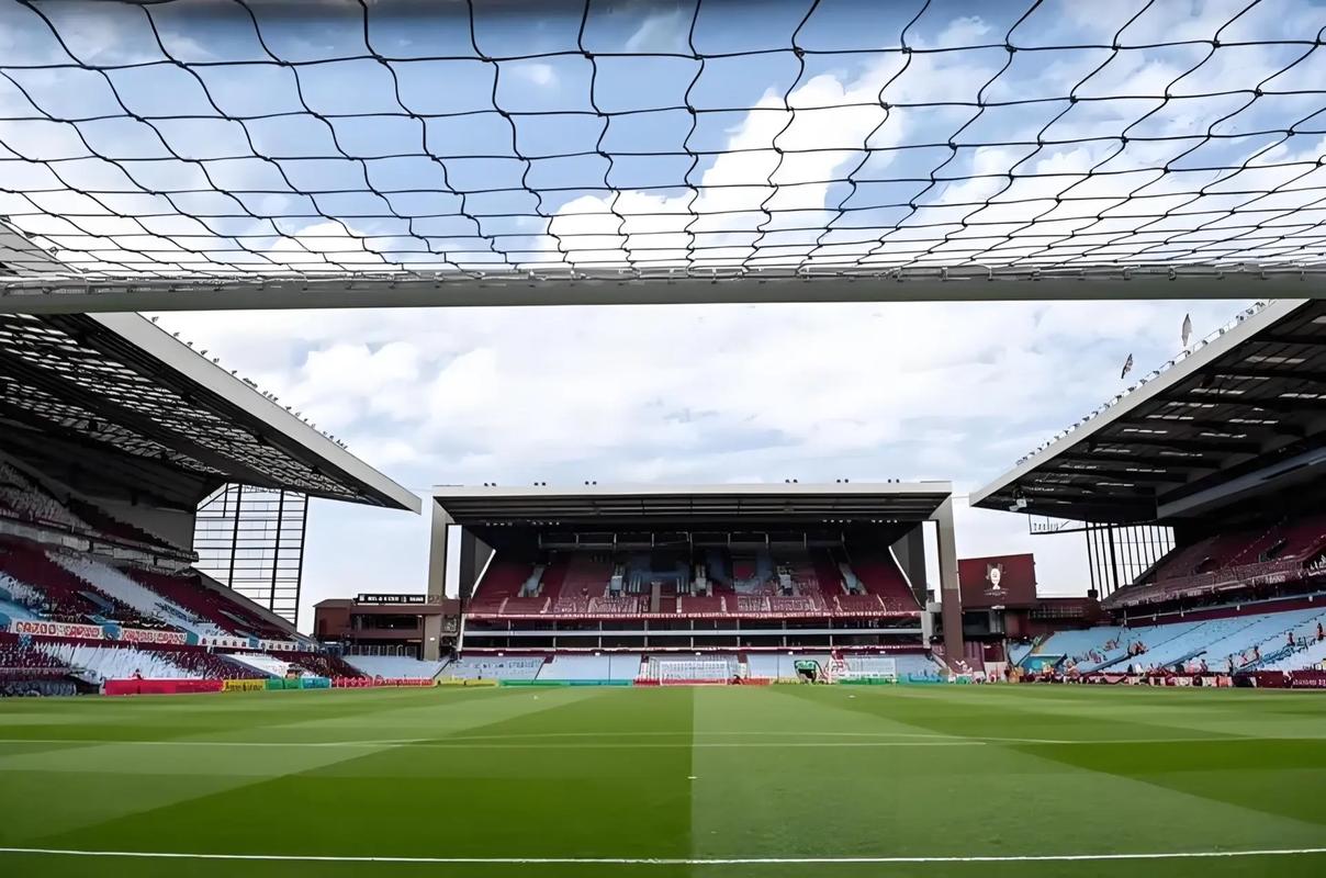 RMC体育：马赛球迷抗议法超杯在科威特举行，决定抵制比赛（RMC体育：因法超杯移师科威特，马赛球迷宣布抵制）