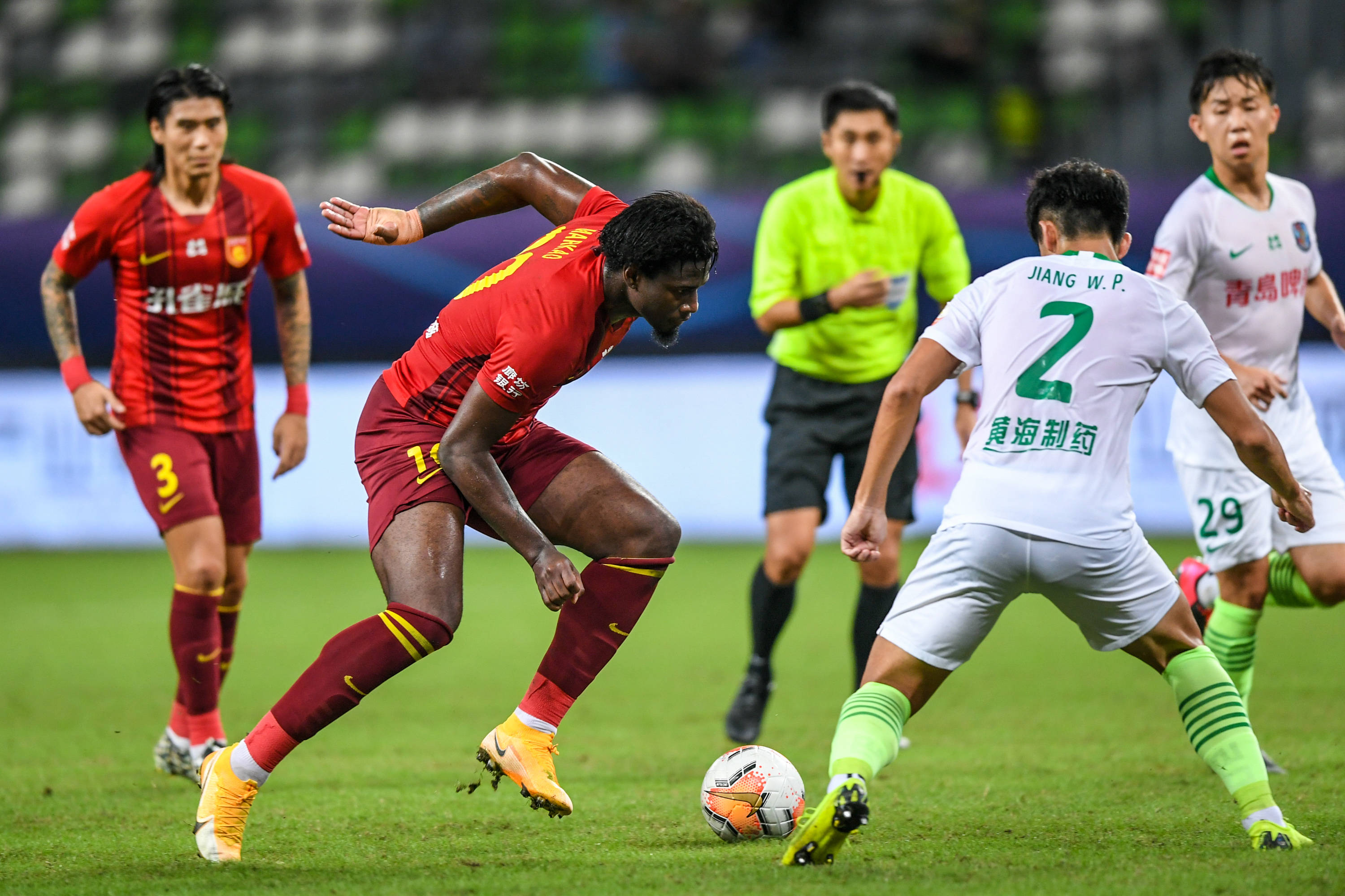 克林斯曼：菲尔克鲁格契合米兰球风，也能与沃尔特马德共存（克林斯曼：菲尔克鲁格适配米兰体系，可与沃尔特马德并肩出场）